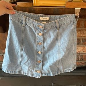 Forever 21 button up skirt